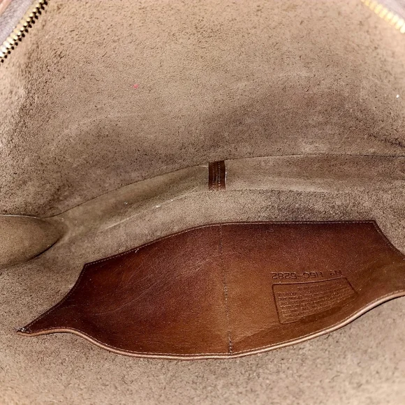 Coach Embassy Vintage Briefcase#5282. - Picture 16 of 17